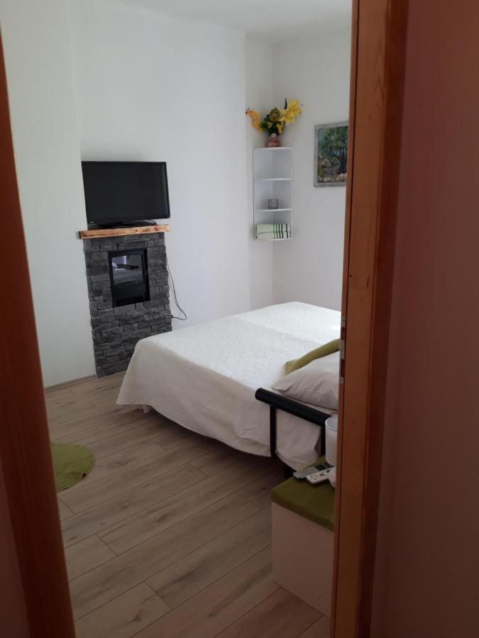 Rooms And Apartment Stambuk Split Eksteriør billede